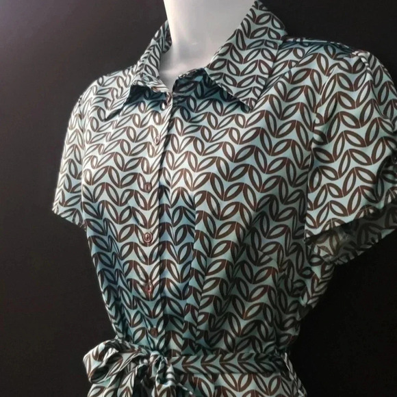 Dressbarn | SS Blouse | Size M | Lt. Teal - Picture 5 of 8